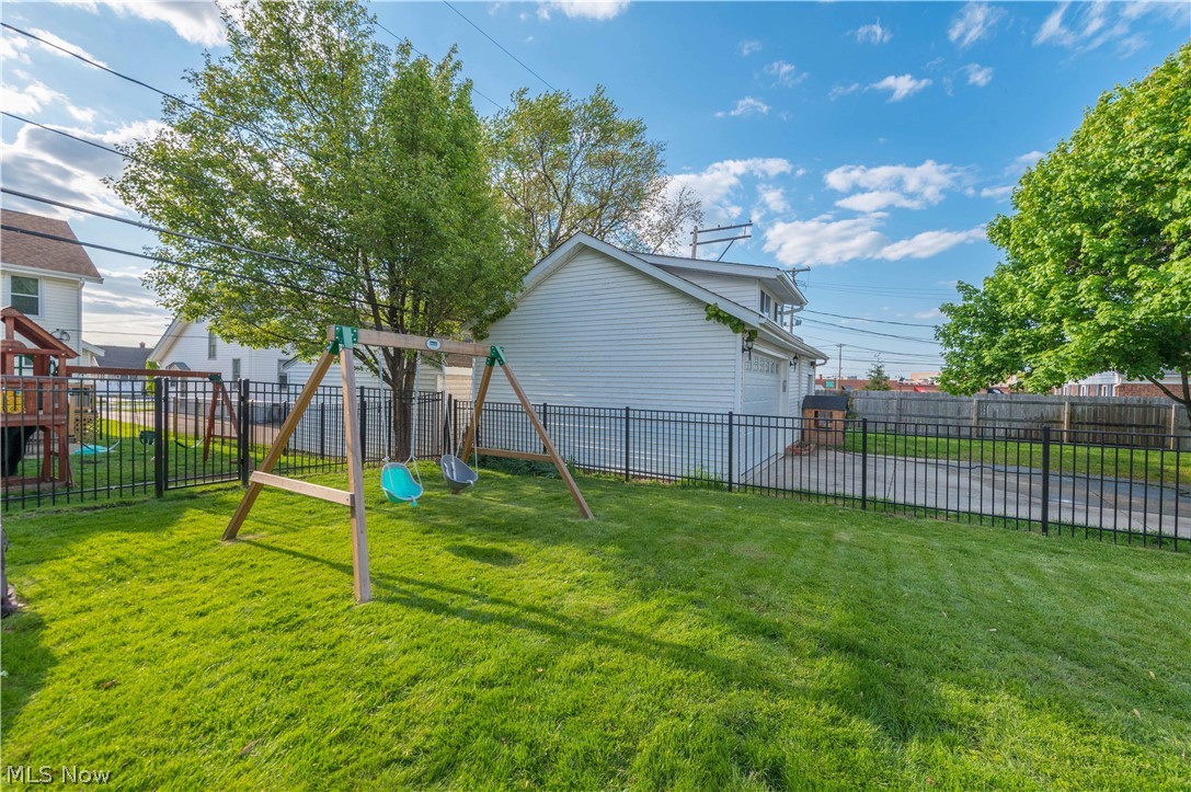 1700 Wright Avenue Rocky River OH 44116