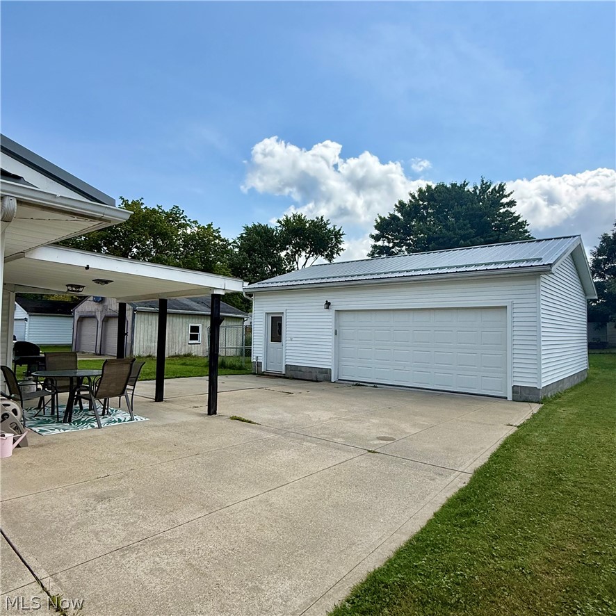490 Myra Drive Chardon OH 44024