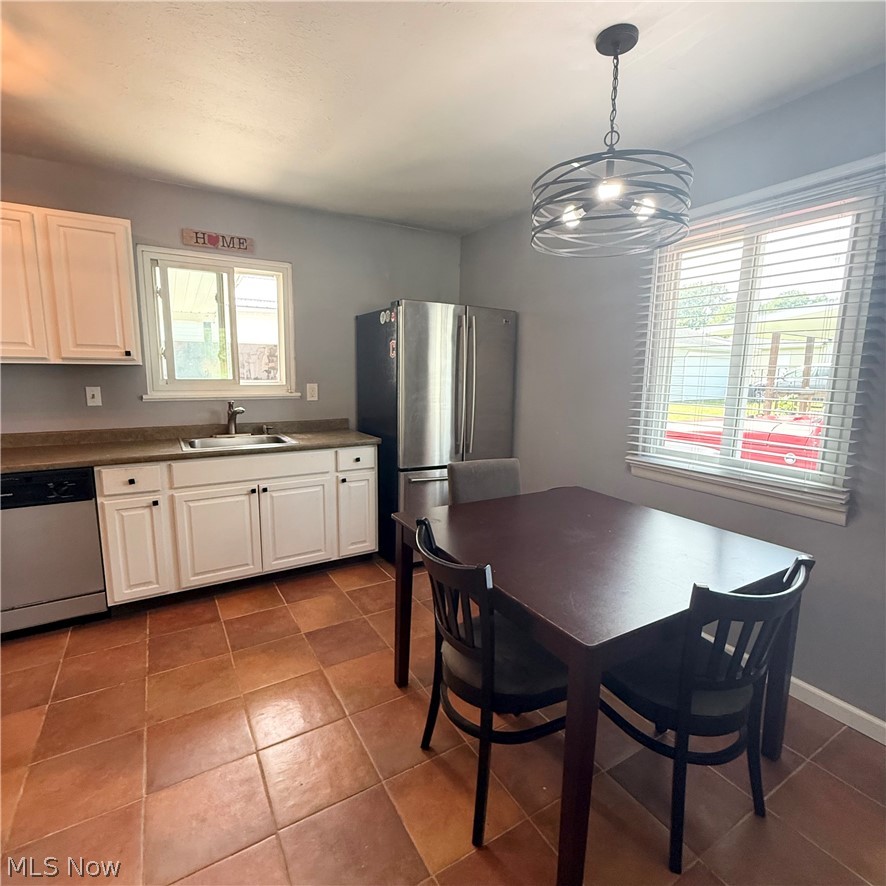 490 Myra Drive Chardon OH 44024