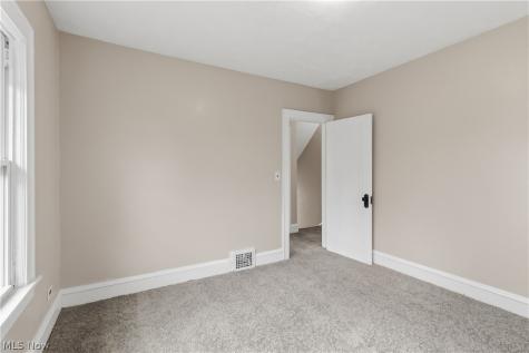 3370 E 137th Street Cleveland OH 44120