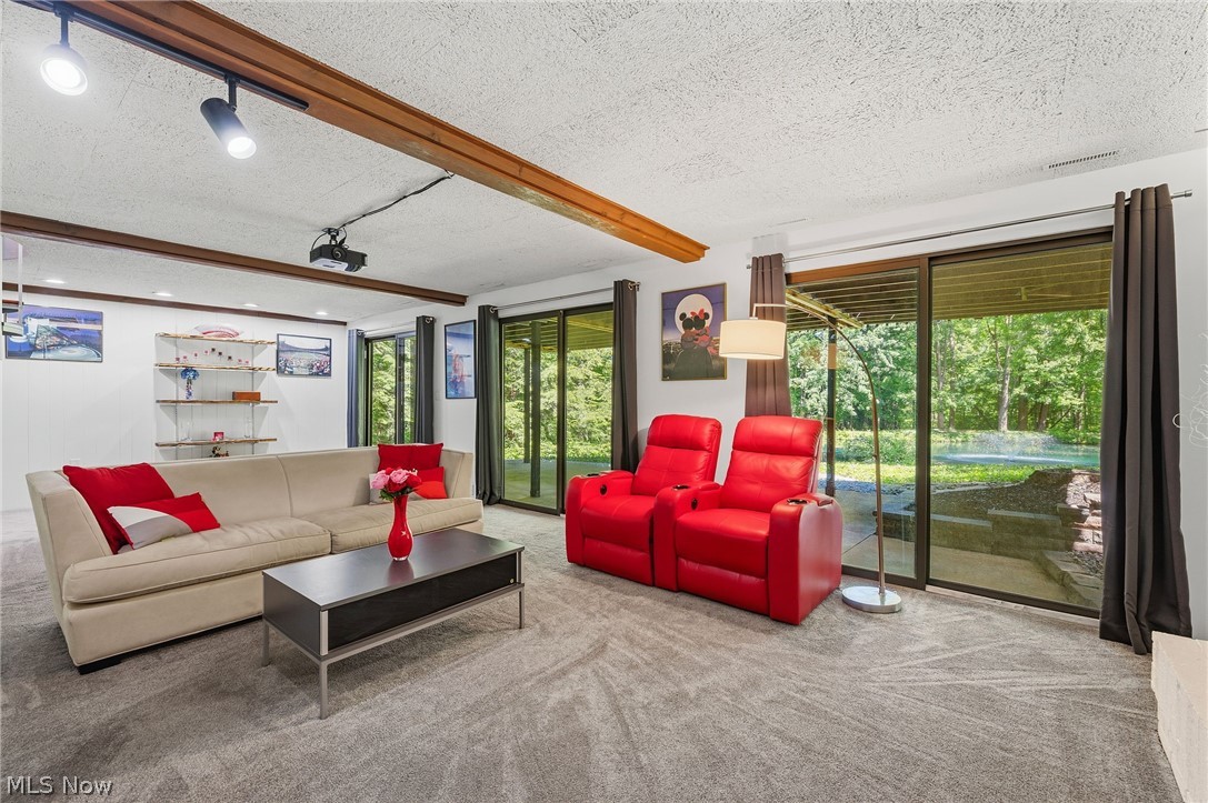 9339 Canterbury Lane Mentor OH 44060