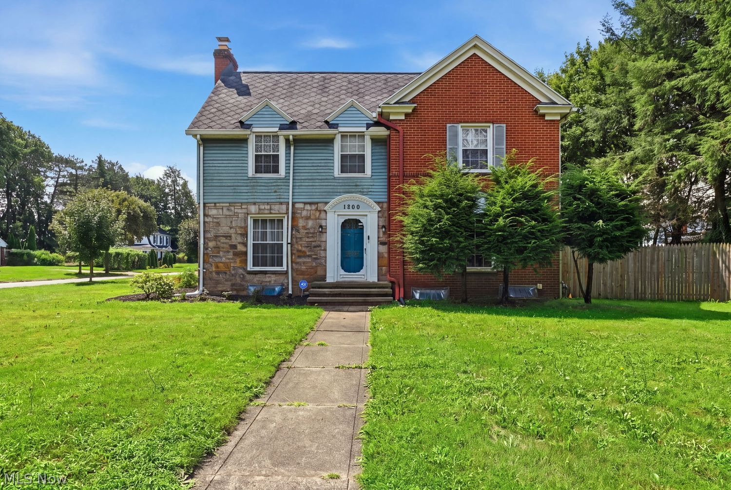 1200 Delia Avenue Akron OH 44320