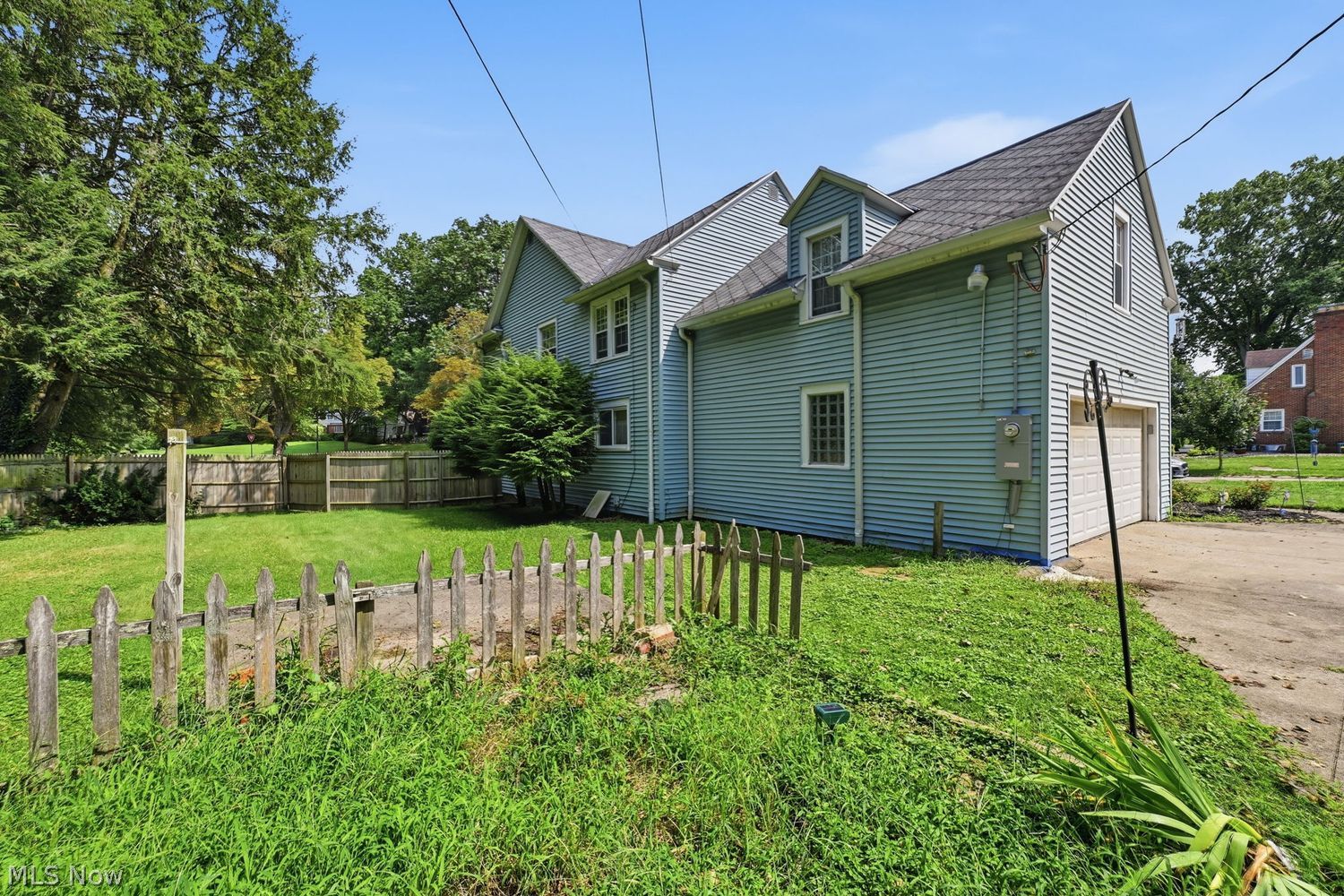 1200 Delia Avenue Akron OH 44320