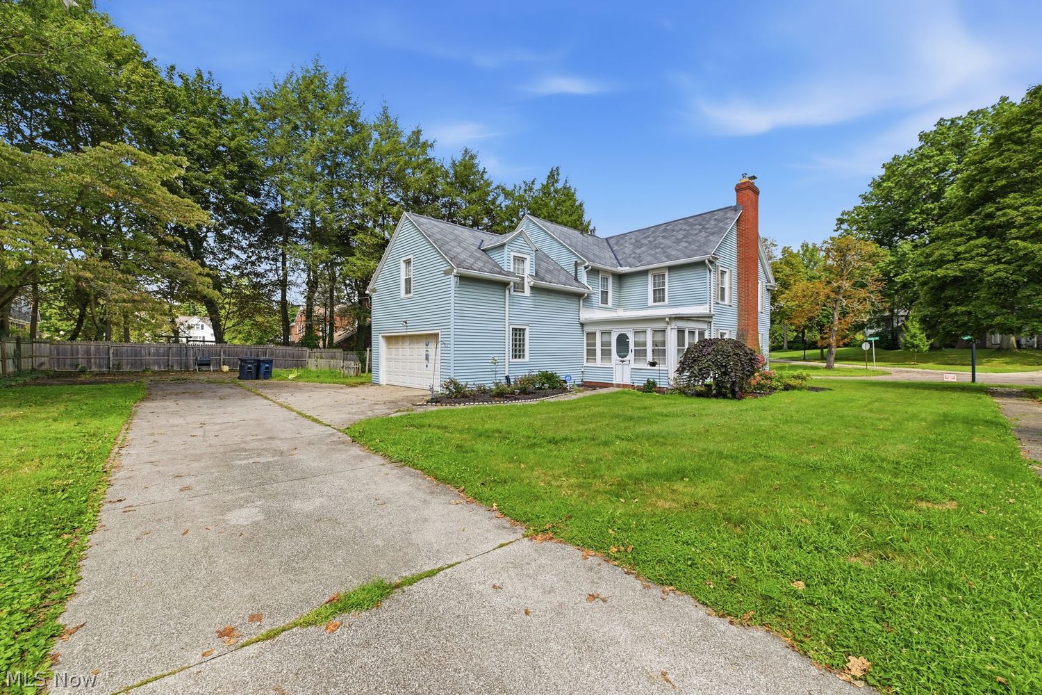 1200 Delia Avenue Akron OH 44320