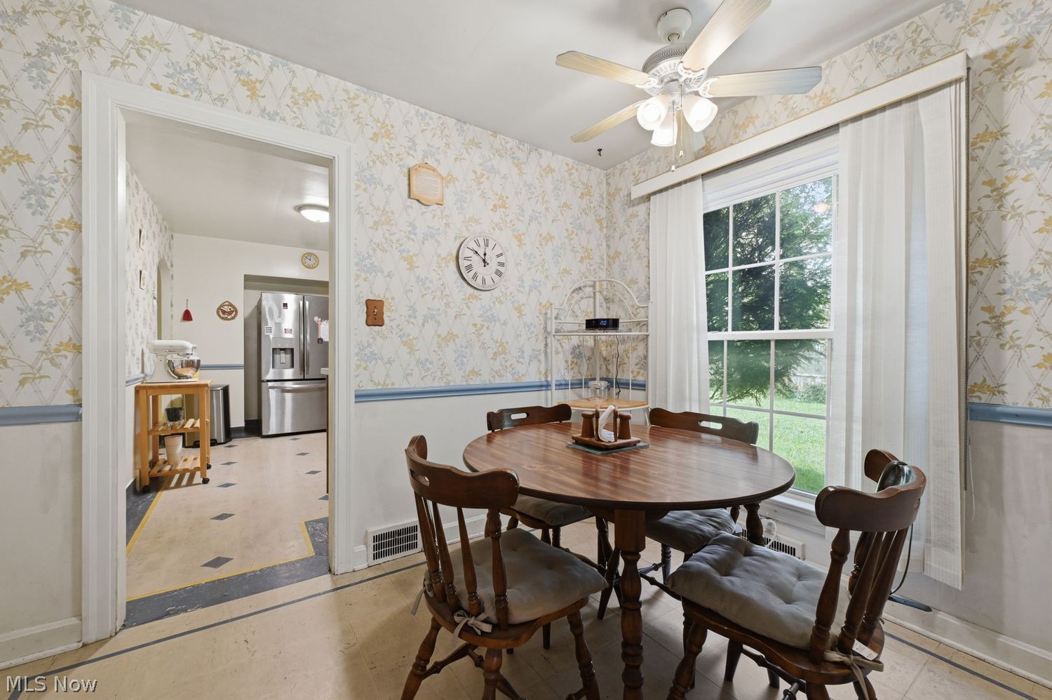 1200 Delia Avenue Akron OH 44320