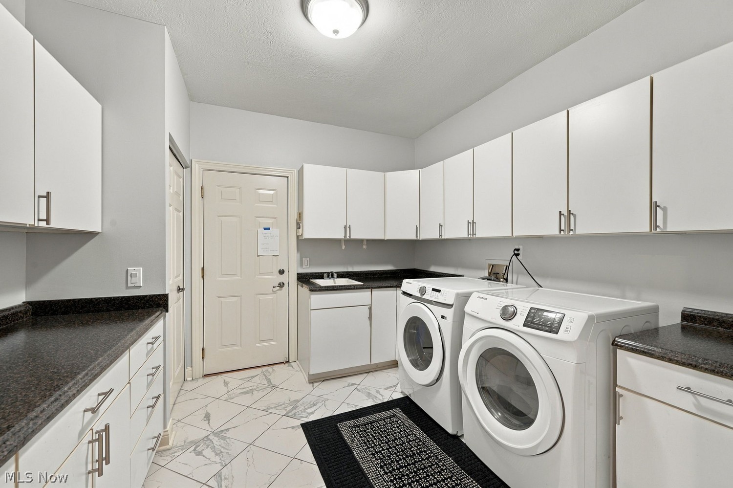 7596 N Vinemont Court Hudson OH 44236