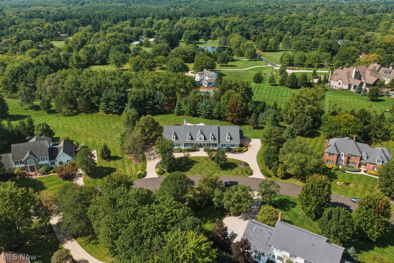 7596 N Vinemont Court Hudson OH 44236
