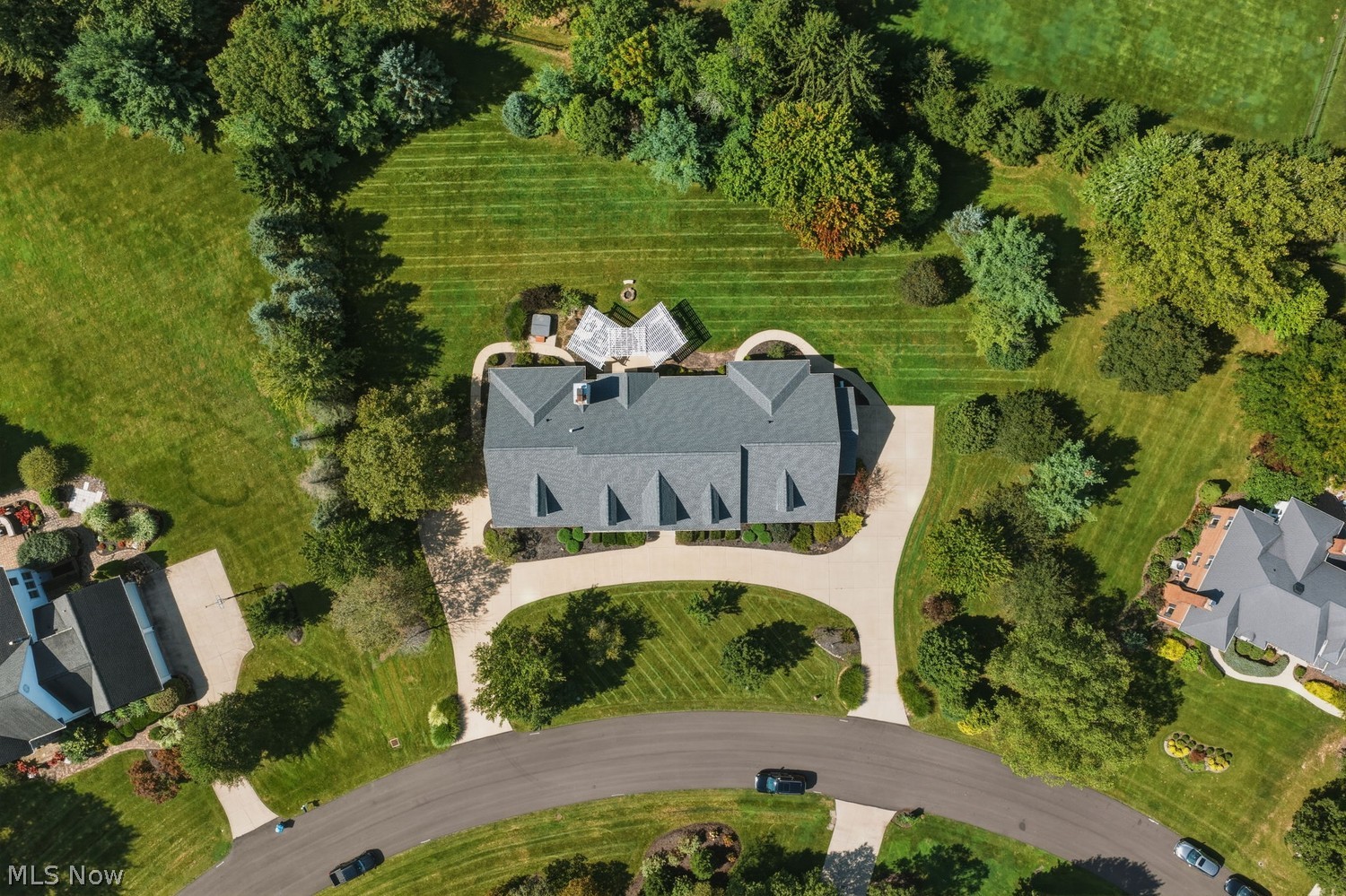 7596 N Vinemont Court Hudson OH 44236