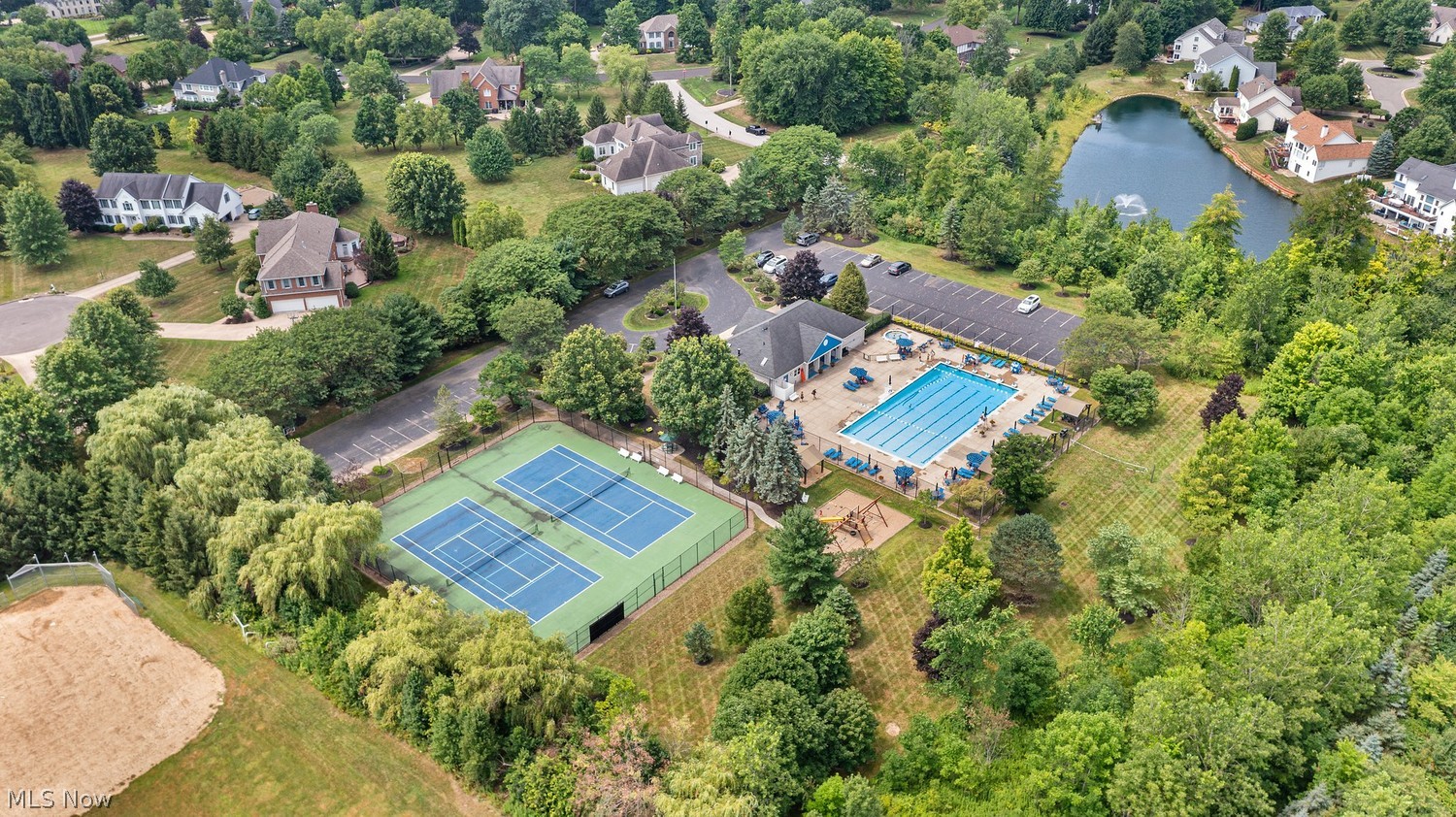 7596 N Vinemont Court Hudson OH 44236