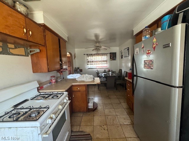 2460 Belvoir Boulevard Cleveland OH 44121