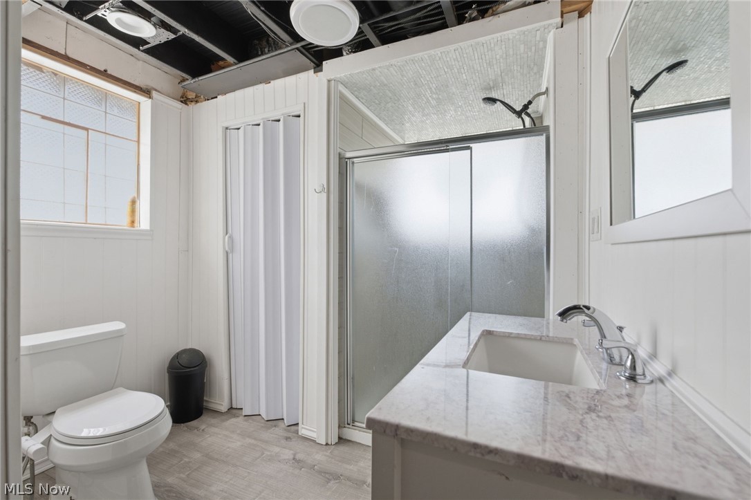 1253 Golden Gate Boulevard Mayfield Heights OH 44124
