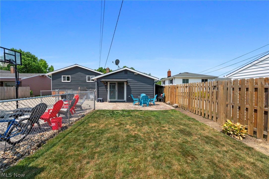 1253 Golden Gate Boulevard Mayfield Heights OH 44124