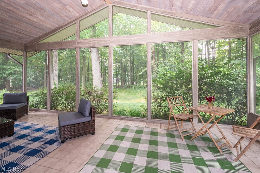 6853 Katahdin Drive Poland OH 44514