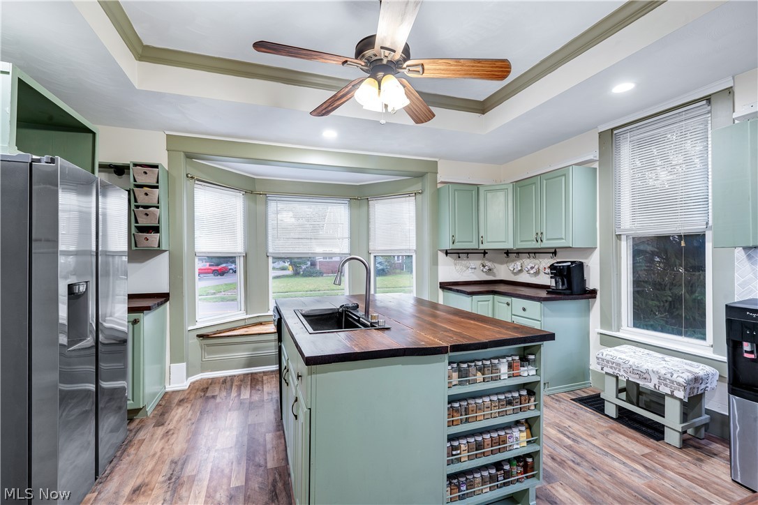 334 N Main Street Columbiana OH 44408
