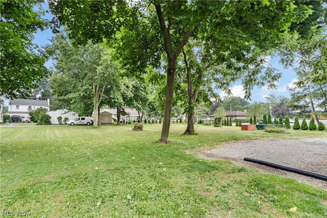 334 N Main Street Columbiana OH 44408