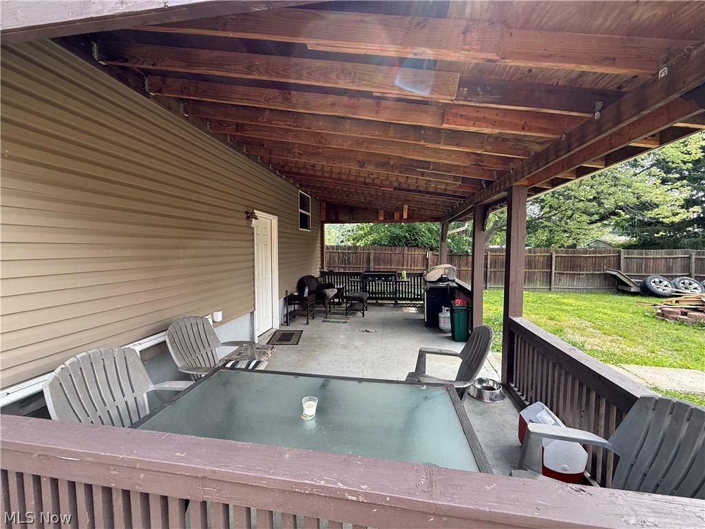 1351 Mazda Street NE Warren OH 44483