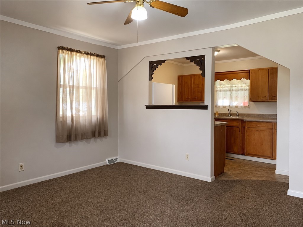 1351 Mazda Street NE Warren OH 44483