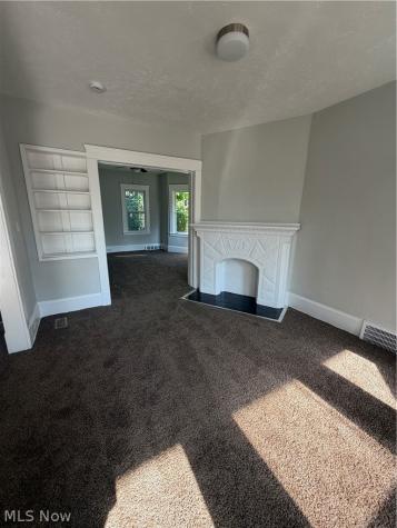 631 E 113th Street Cleveland OH 44108