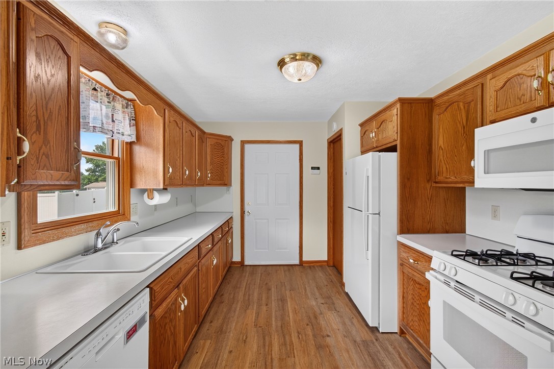 5732 Perry Hills Drive SW Canton OH 44706