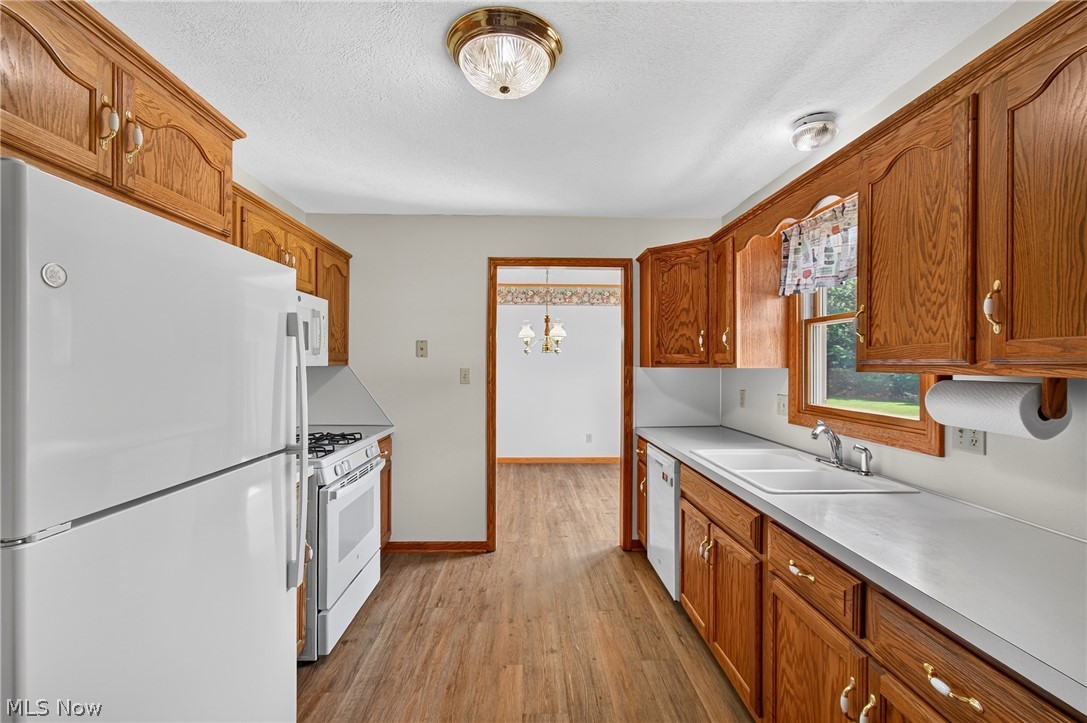 5732 Perry Hills Drive SW Canton OH 44706