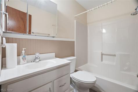 415 Nelmar Drive Painesville OH 44077