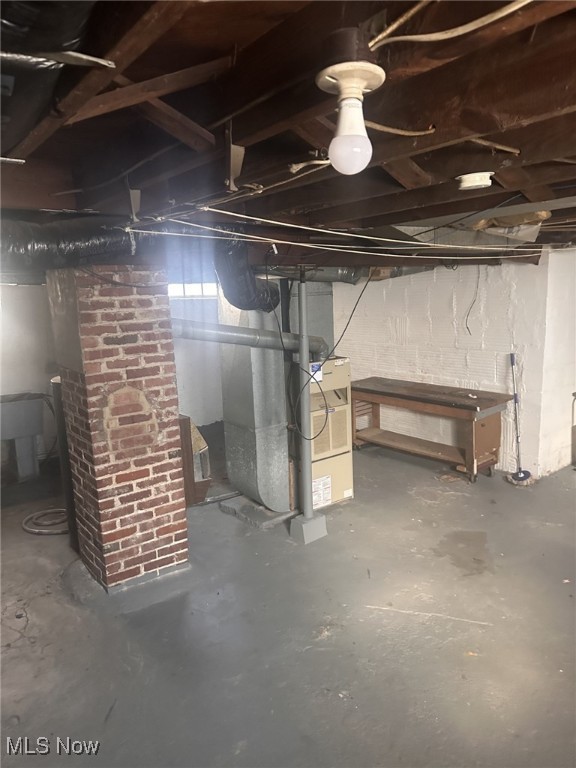 828 Marie Avenue Akron OH 44314