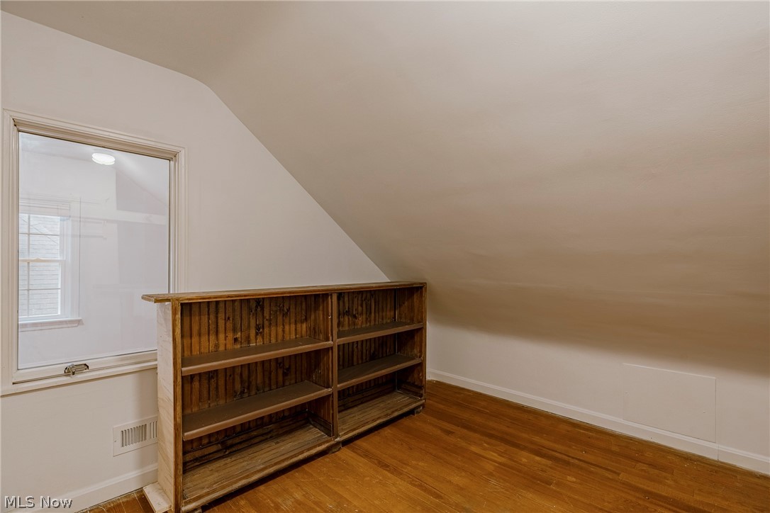19615 Scottsdale Boulevard Shaker Heights OH 44122