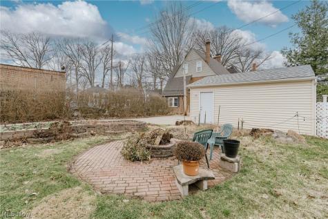 19615 Scottsdale Boulevard Shaker Heights OH 44122