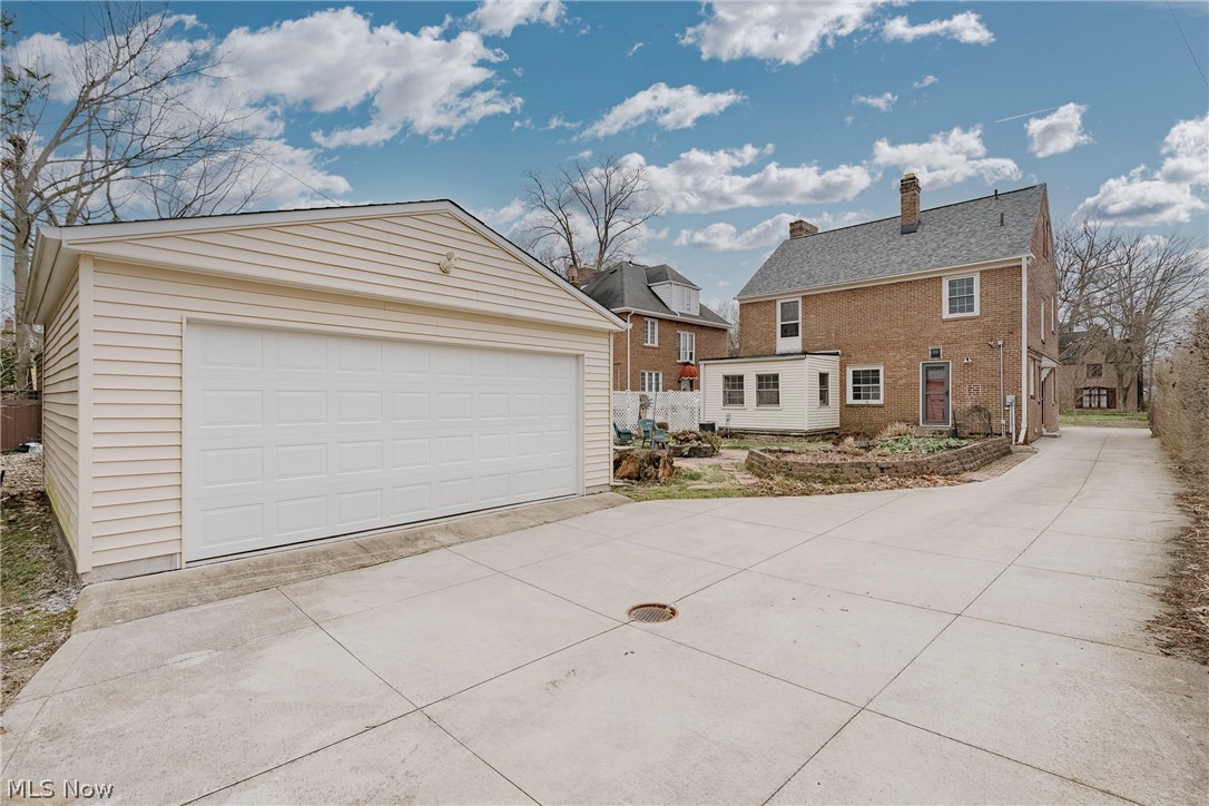 19615 Scottsdale Boulevard Shaker Heights OH 44122