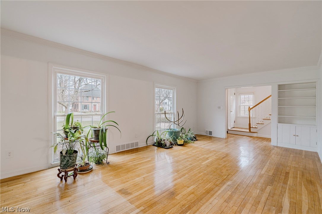 19615 Scottsdale Boulevard Shaker Heights OH 44122