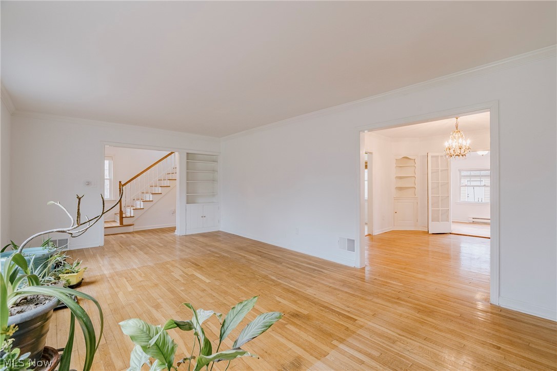 19615 Scottsdale Boulevard Shaker Heights OH 44122