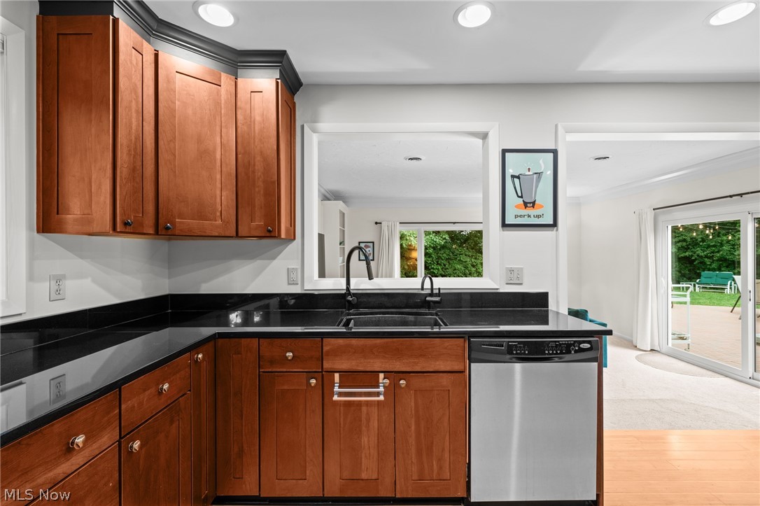 23700 Hazelmere Road Shaker Heights OH 44122