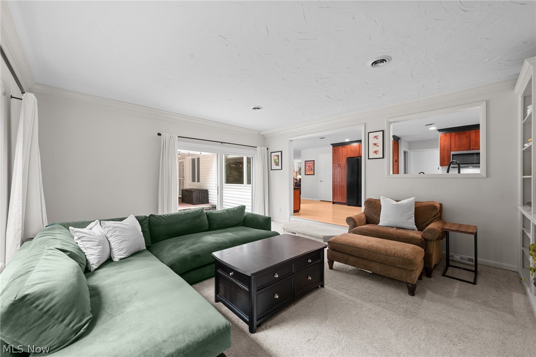 23700 Hazelmere Road Shaker Heights OH 44122