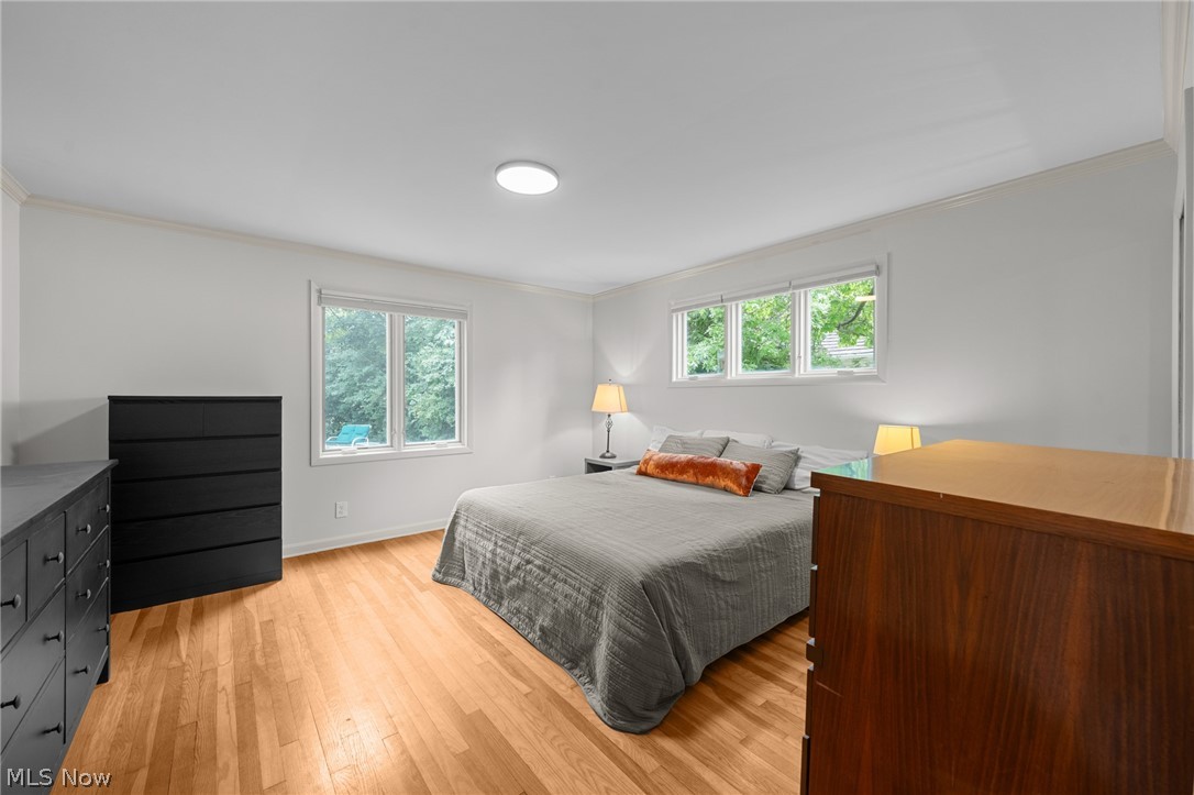 23700 Hazelmere Road Shaker Heights OH 44122