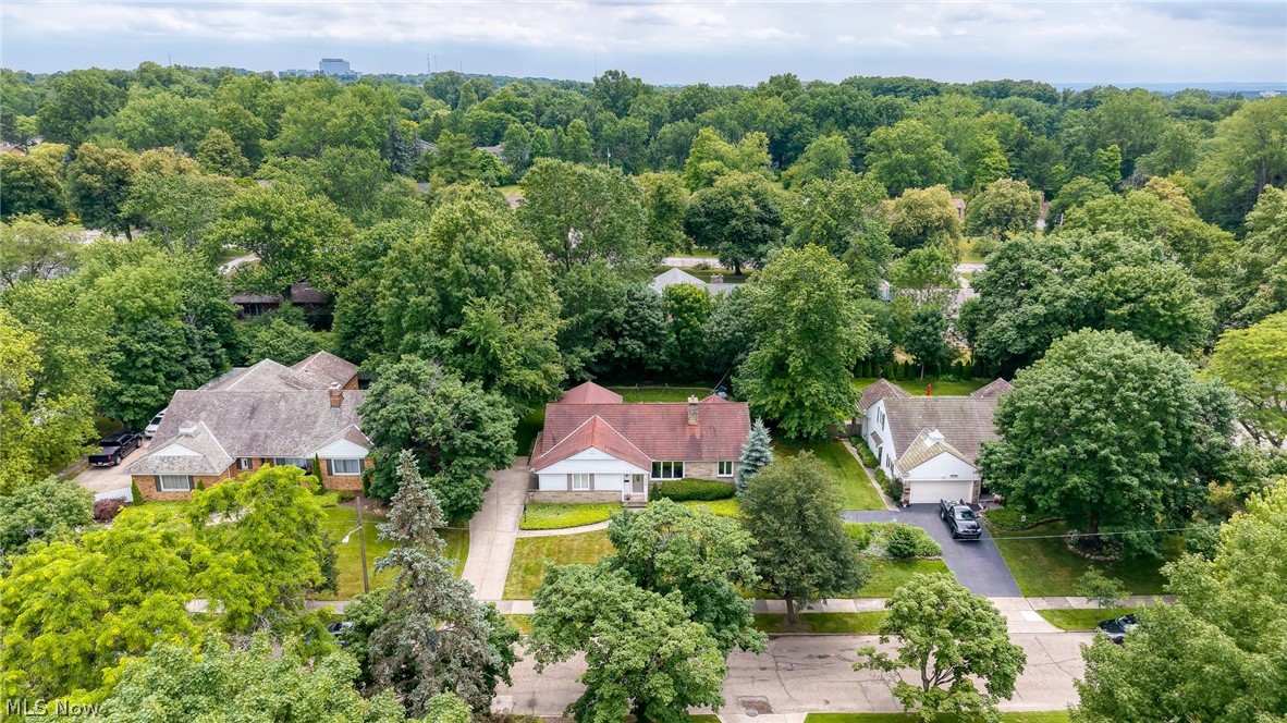 23700 Hazelmere Road Shaker Heights OH 44122