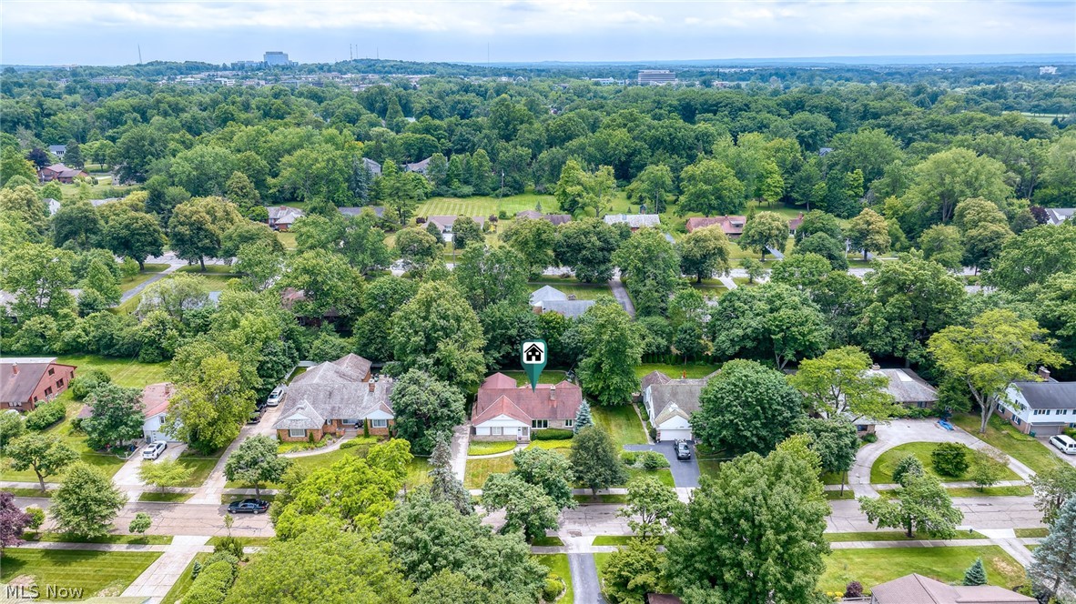23700 Hazelmere Road Shaker Heights OH 44122