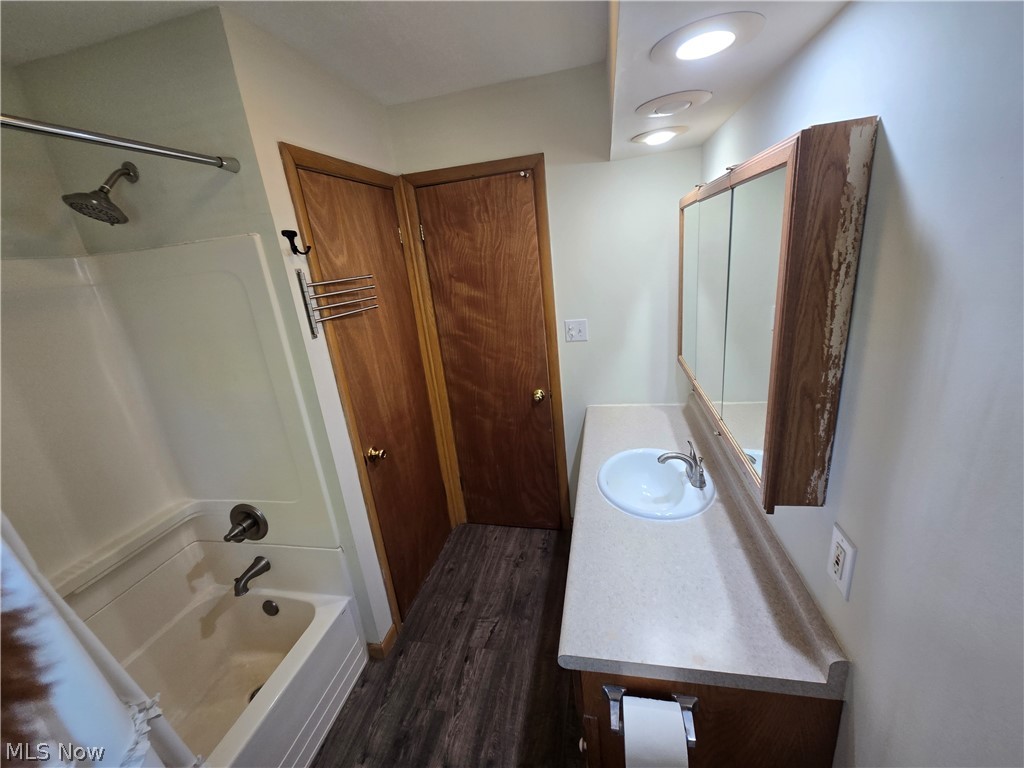 1638 S Cleveland Massillon Road Copley OH 44321