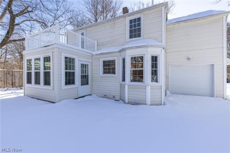 19013 Chagrin Boulevard Shaker Heights OH 44122