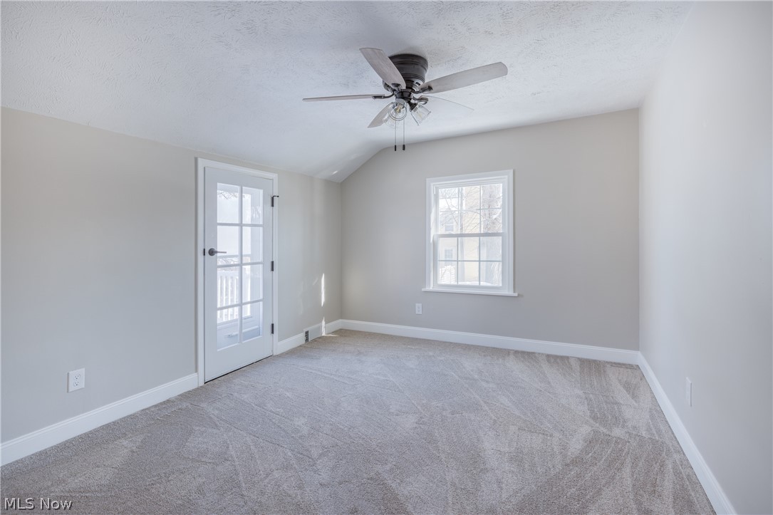 19013 Chagrin Boulevard Shaker Heights OH 44122
