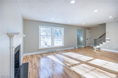 19013 Chagrin Boulevard Shaker Heights OH 44122