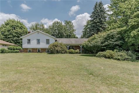 477 Snavely Road Richmond Heights OH 44143