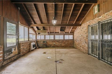 477 Snavely Road Richmond Heights OH 44143