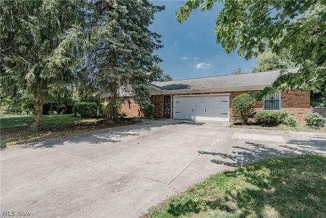 477 Snavely Road Richmond Heights OH 44143