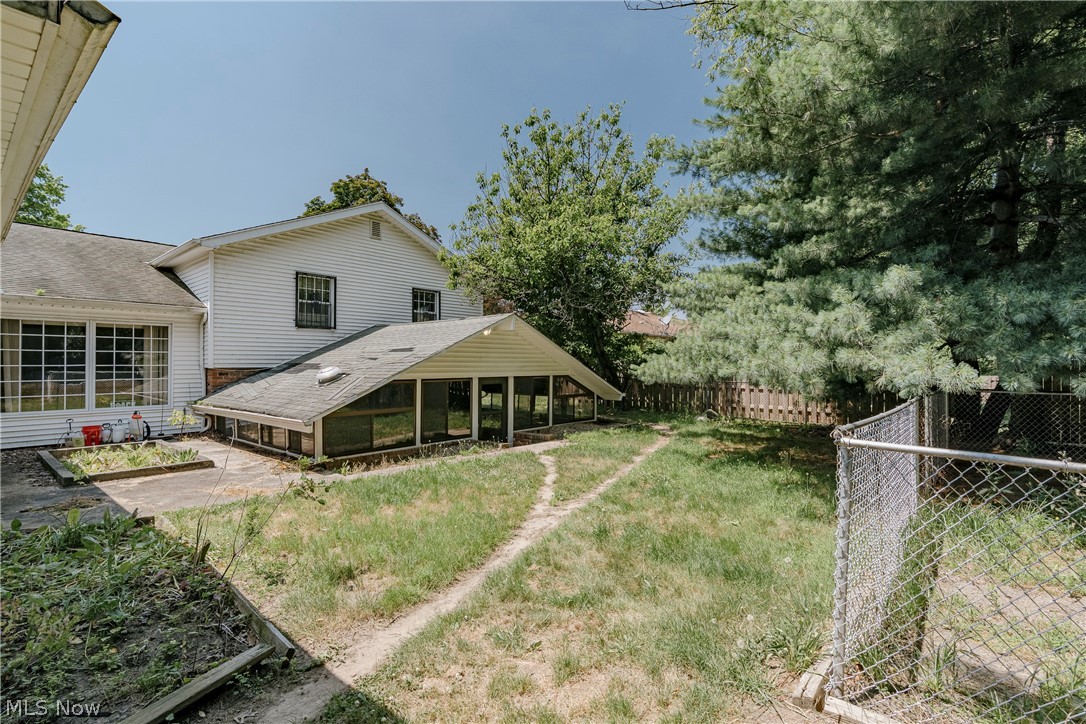 477 Snavely Road Richmond Heights OH 44143