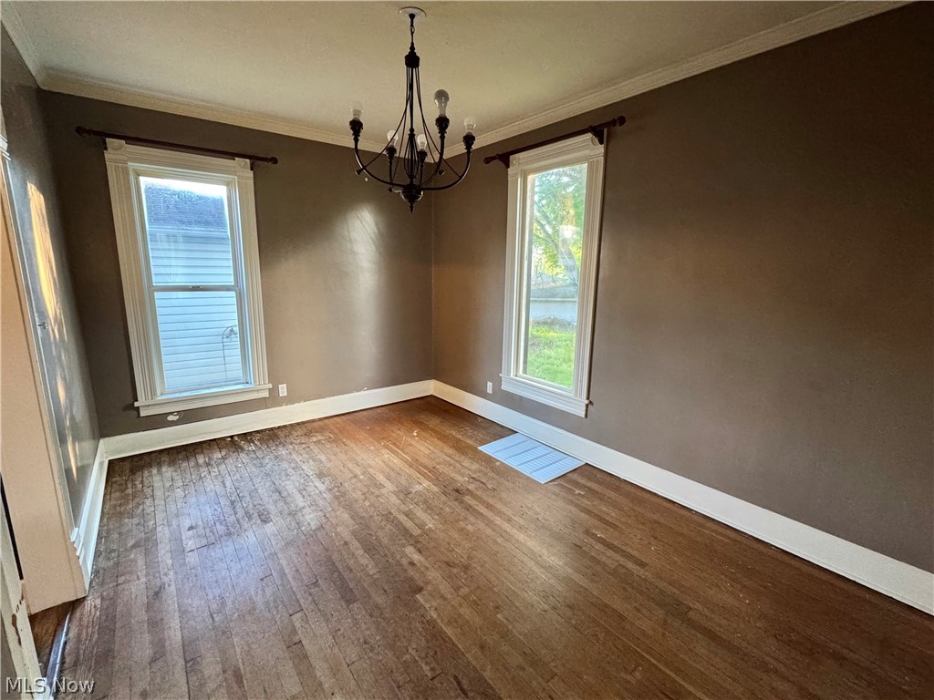1409 Spring Street Coshocton OH 43812