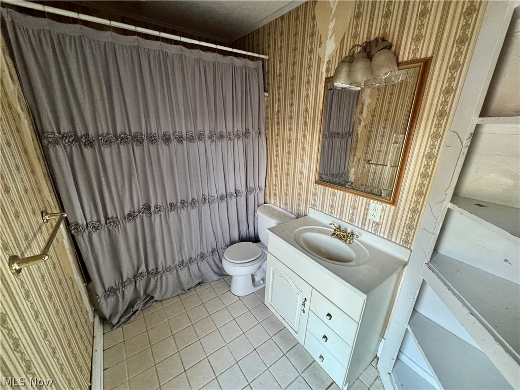 1409 Spring Street Coshocton OH 43812