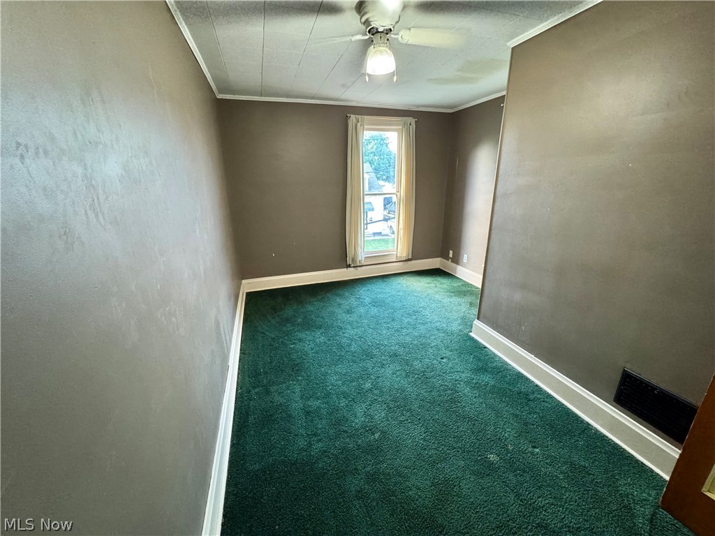 1409 Spring Street Coshocton OH 43812