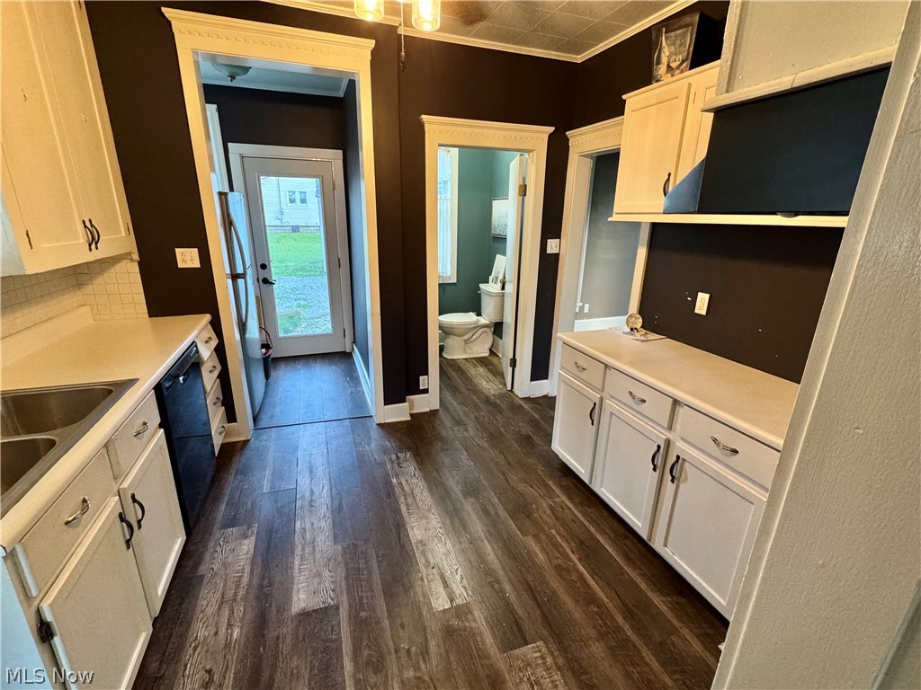 1409 Spring Street Coshocton OH 43812