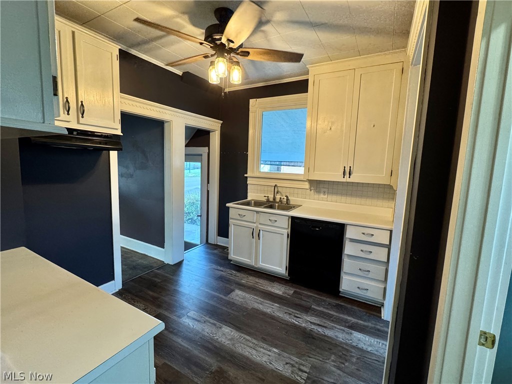1409 Spring Street Coshocton OH 43812
