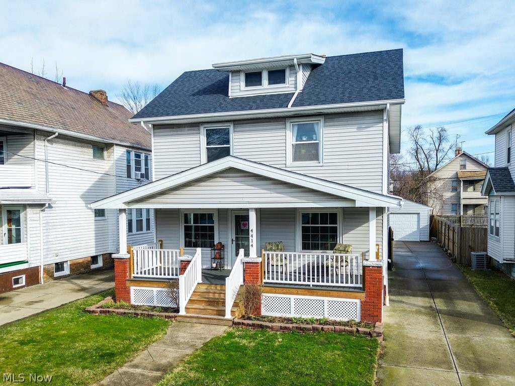 4414 Henritze Avenue Cleveland OH 44109